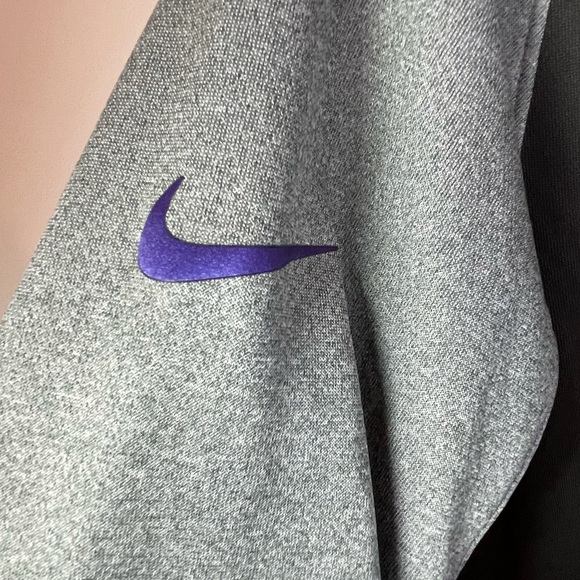 Nike Lebron James Jacket - Picture 2 of 11